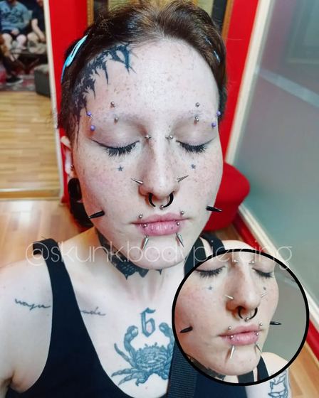 piercing hecho por León · Skunk Body Piercing, Montevideo