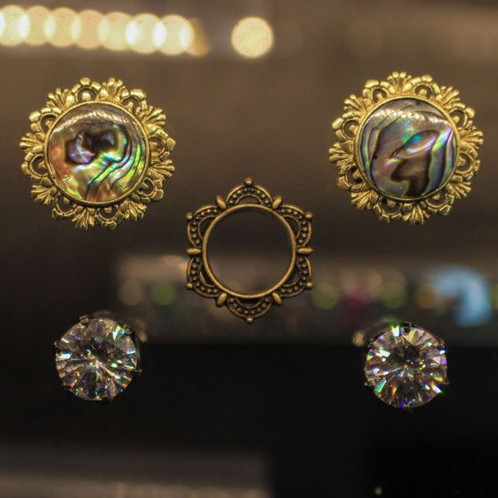 joyería para piercing · titanio y acero